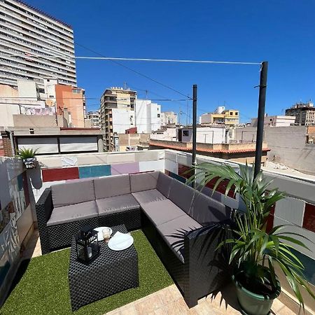 Piso céntrico en Alicante Exterior foto